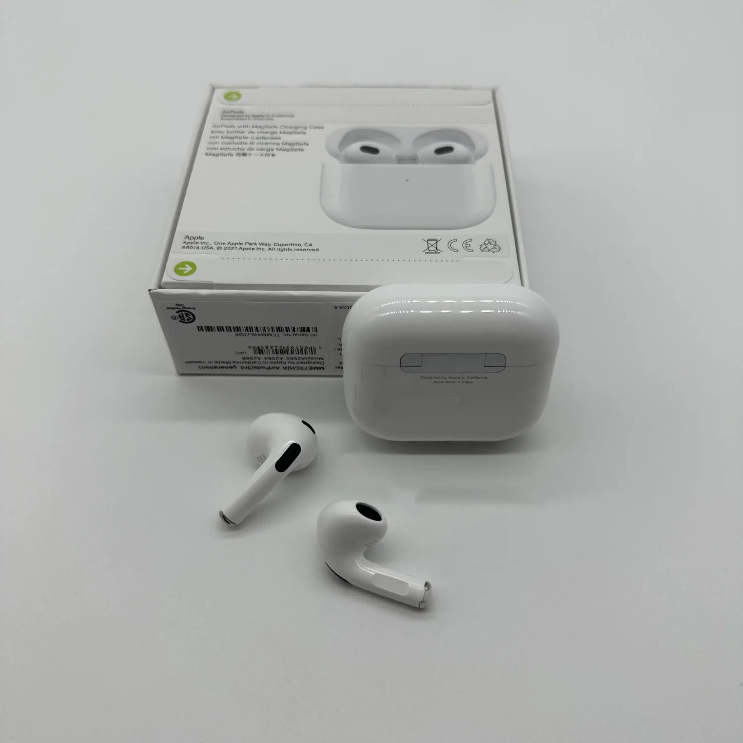 AirPods 3 with MagSafe Charging Case